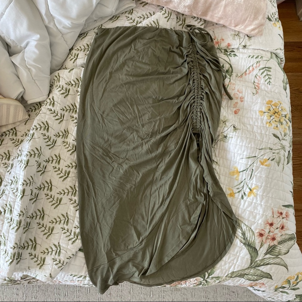 HEARTLOOM MIDI SKIRT